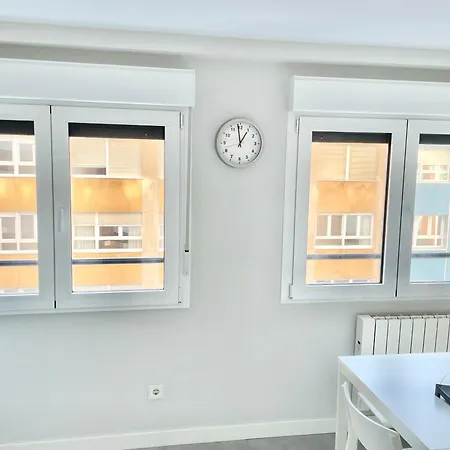 San Lorenzo Playa. Vistas Al Mar. * Χιχόν