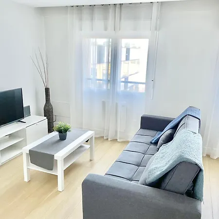 San Lorenzo Playa. Vistas Al Mar. Апартаменти